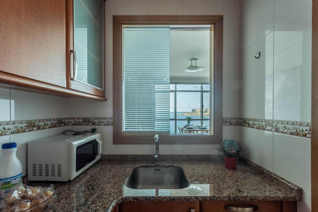 Vivienda Con Increibles Vistas A La Playa De Riazor Apartment A Coruna Exterior photo