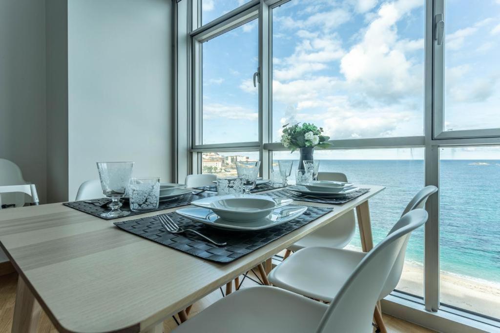 Vivienda Con Increibles Vistas A La Playa De Riazor Apartment A Coruna Exterior photo